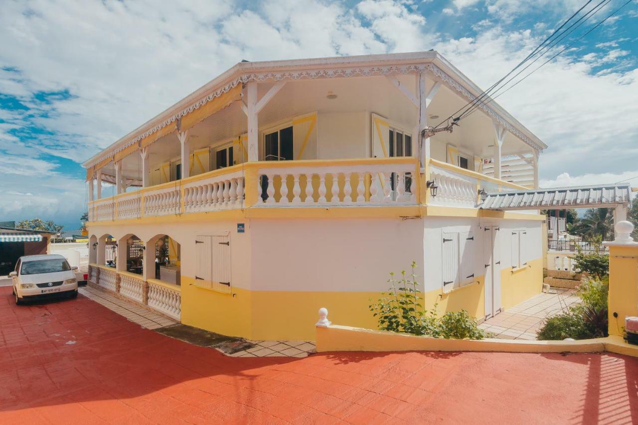 Villa Mancina Capesterre-Belle-Eau Exterior foto